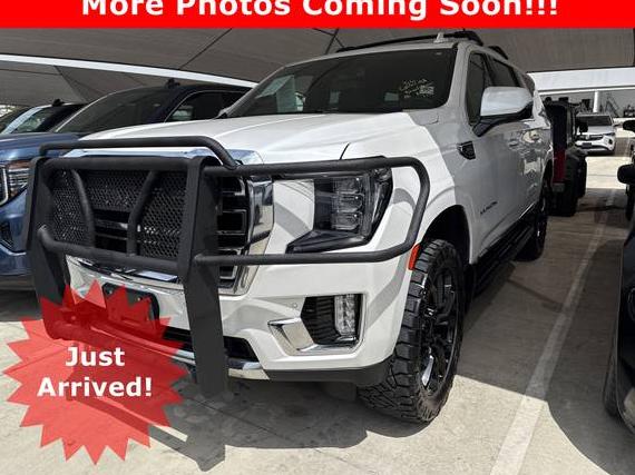 GMC YUKON XL 2022 1GKS2GKT0NR306500 image